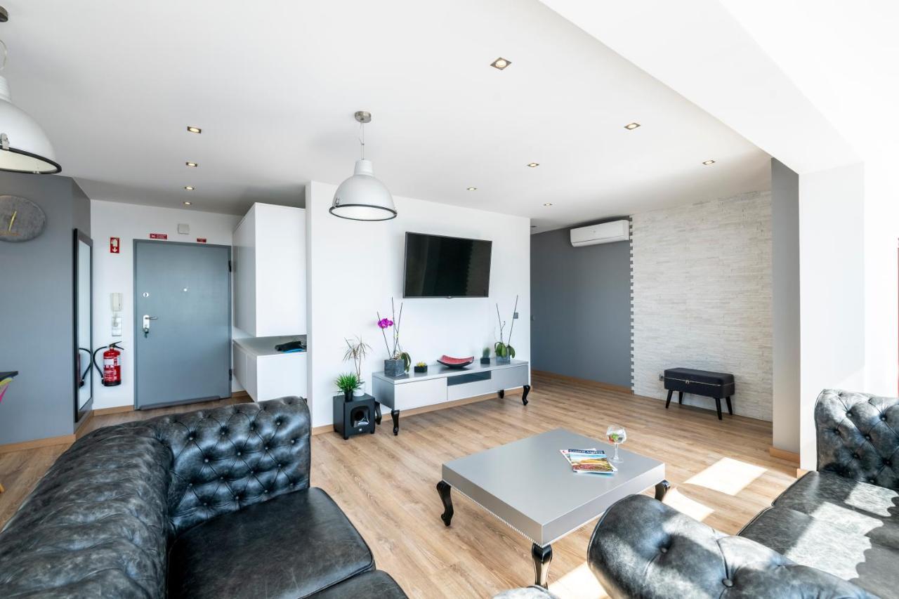 Appartement Luxueux 4 Pieces, Terrasse 120M2 Vue Mer Praia Da Rocha Portimão Exteriör bild