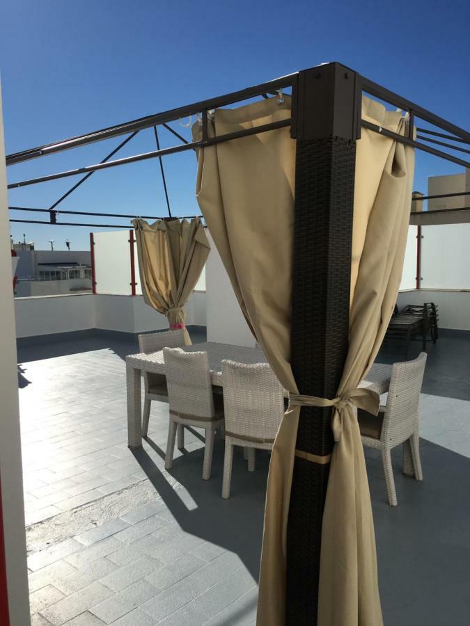 Appartement Luxueux 4 Pieces, Terrasse 120M2 Vue Mer Praia Da Rocha Portimão Exteriör bild